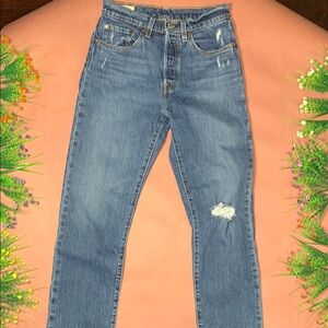 Levi's Classic Blue 501 Cropped Original Fit Jeans for Women